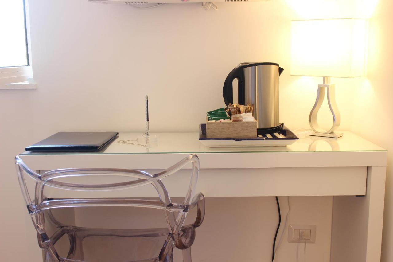 Suite Villa Comunale 索伦托 外观 照片